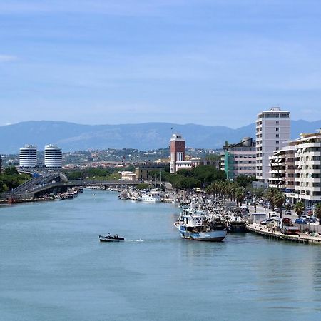 Due Passi dal Mare Apartment Pescara Bagian luar foto